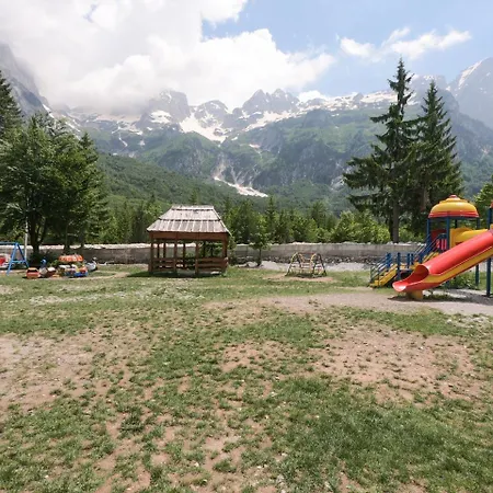 فندق Fusha E Gjese