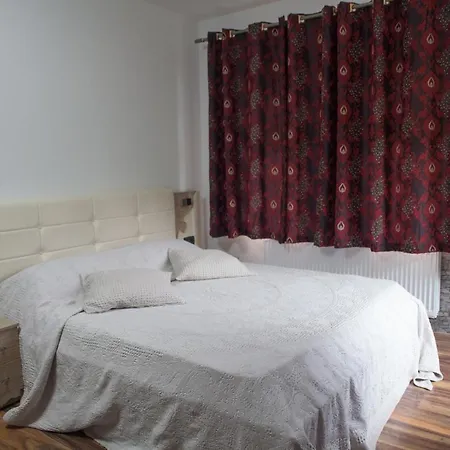 Fusha E Gjese 4* فالبني