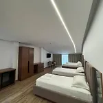 酒店 Fusha E Gjese