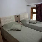 Fusha E Gjese 瓦勒博内