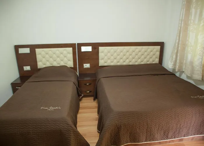 Hotel Fusha E Gjese 4*