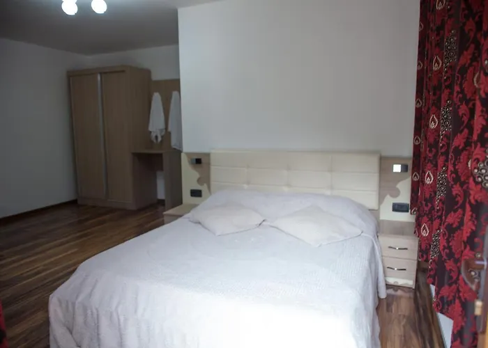 Hotel Fusha E Gjese